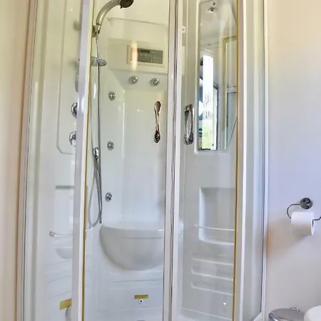 Vila Cataleya Fig Tree Bay Town Center Protaras