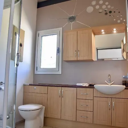 Cataleya Fig Tree Bay Town Center Villa