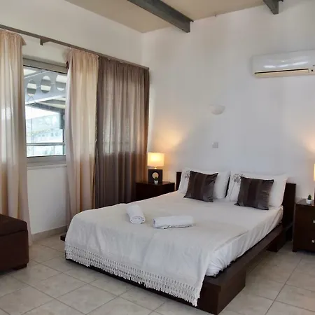 Cataleya Fig Tree Bay Town Center * Protaras