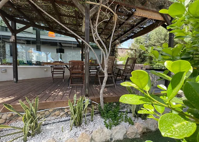 Cataleya Fig Tree Bay Town Center