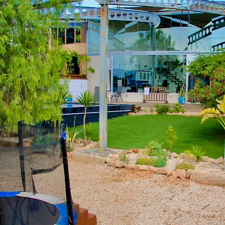 Cataleya Fig Tree Bay Town Center بروتاراس