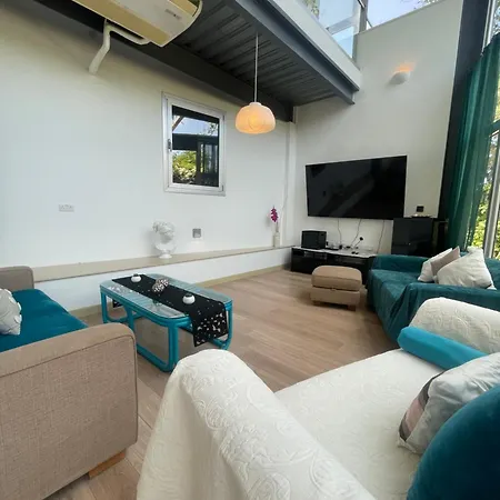 Cataleya Fig Tree Bay Town Center *