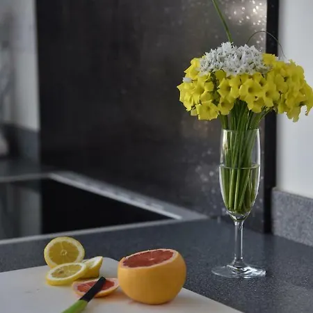 Cataleya Fig Tree Bay Town Center