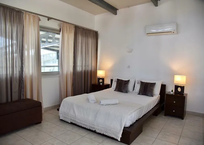 Cataleya Fig Tree Bay Town Center * 프로타라스