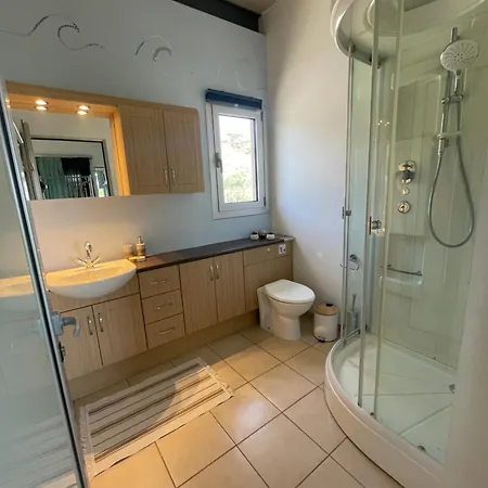 Cataleya Fig Tree Bay Town Center