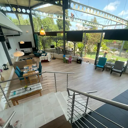 Cataleya Fig Tree Bay Town Center * 普罗塔拉斯